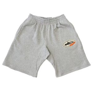 Corteiz Aufentic Shorts, Elevate your streetwear style with this timeless and comfortable choice.