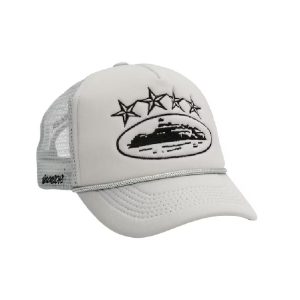 Corteiz 4Starz Alcatraz Trucker Hat Grey, Embrace fashion and comfort with this trendy accessory.