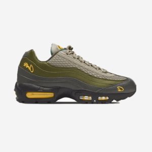 Corteiz Nike Air Max 95 SP Green, iconic design and vibrant green colour make a bold fashion statement.