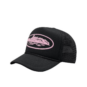 corteiz alcatraz premium trucker hat black/pink